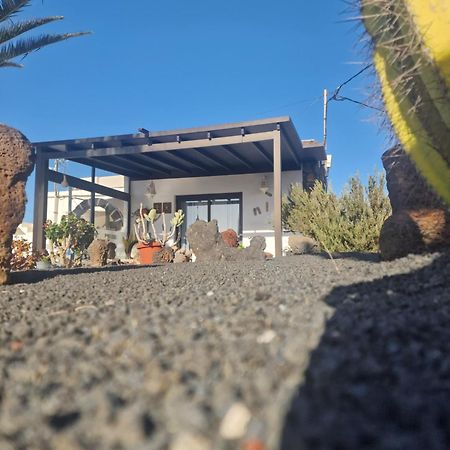 Apartamento Con Terraza Y Jardin Las Breñas Exterior foto